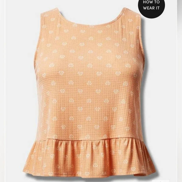 Torrid •Size 4X• Texture Knit High Neck Ruffle Crop Top Tank Peach Bloom NWT - Picture 2 of 6
